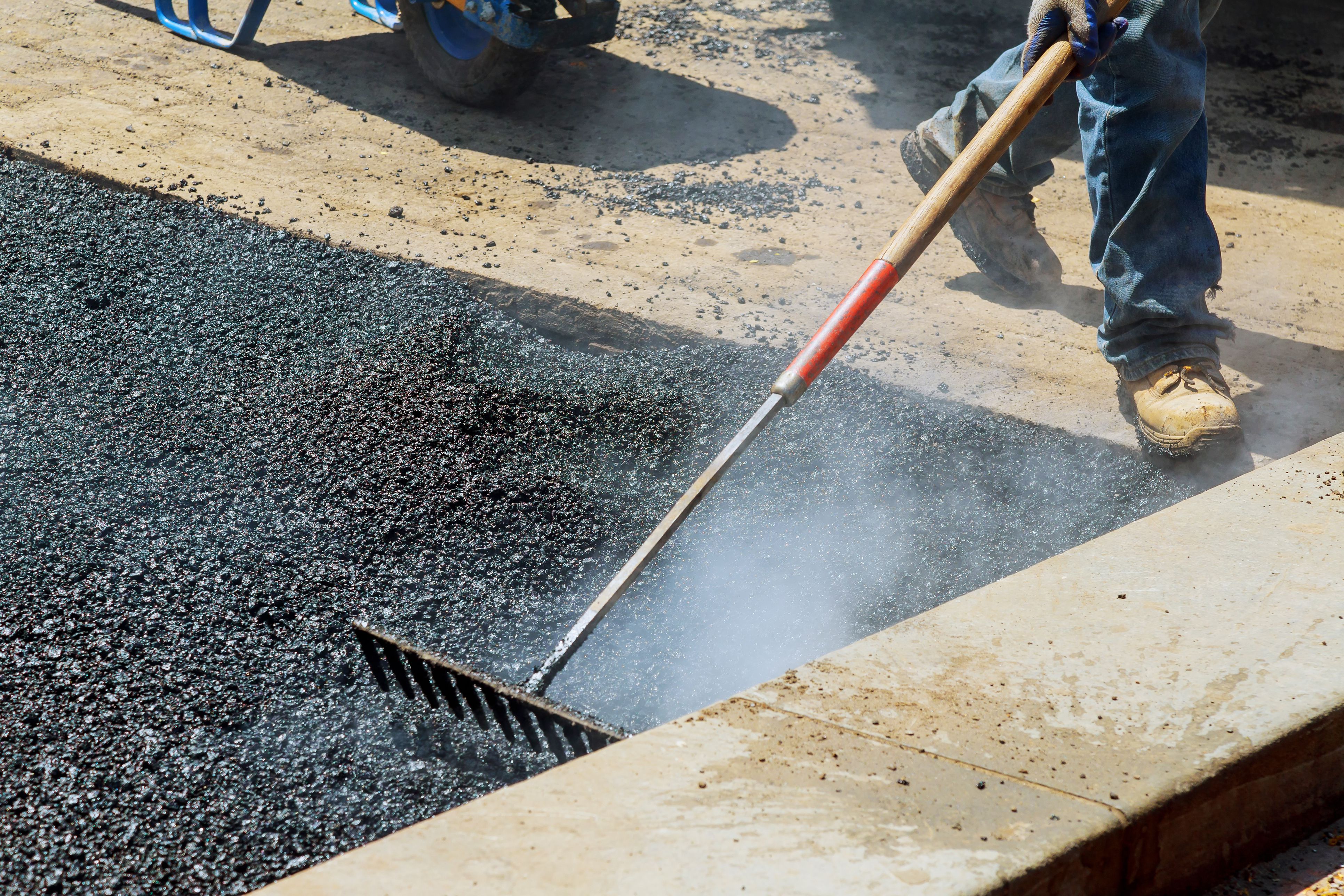 Warm Mix Asphalt Cost and Benefits