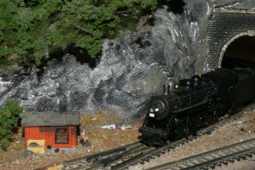 N Scale Model Trains Introduction