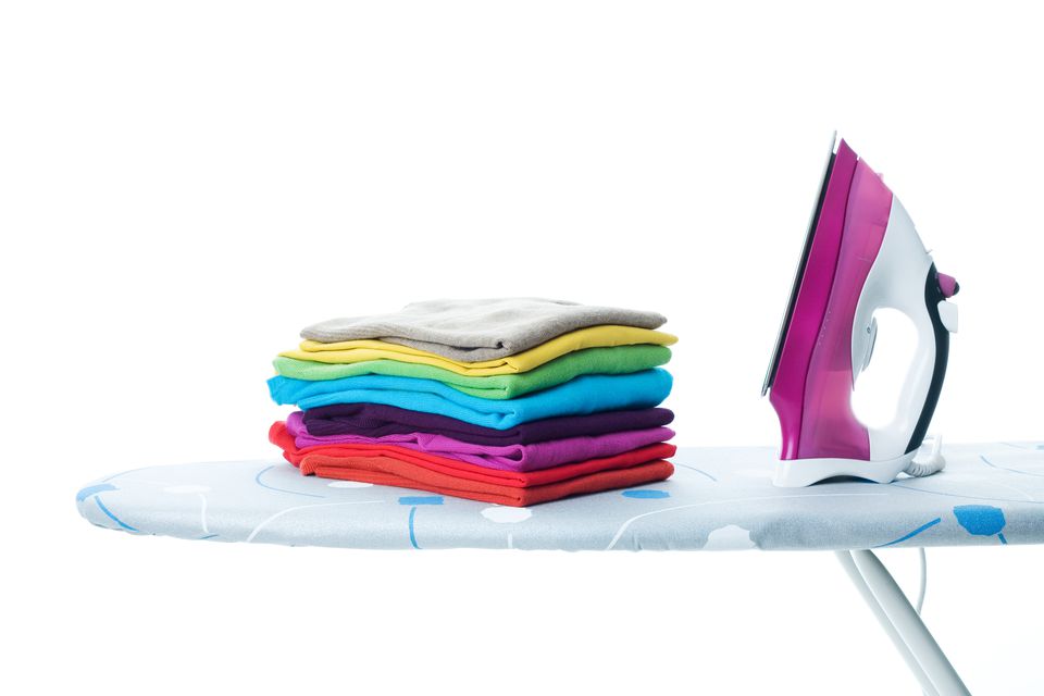 how-to-iron-clothes-correctly