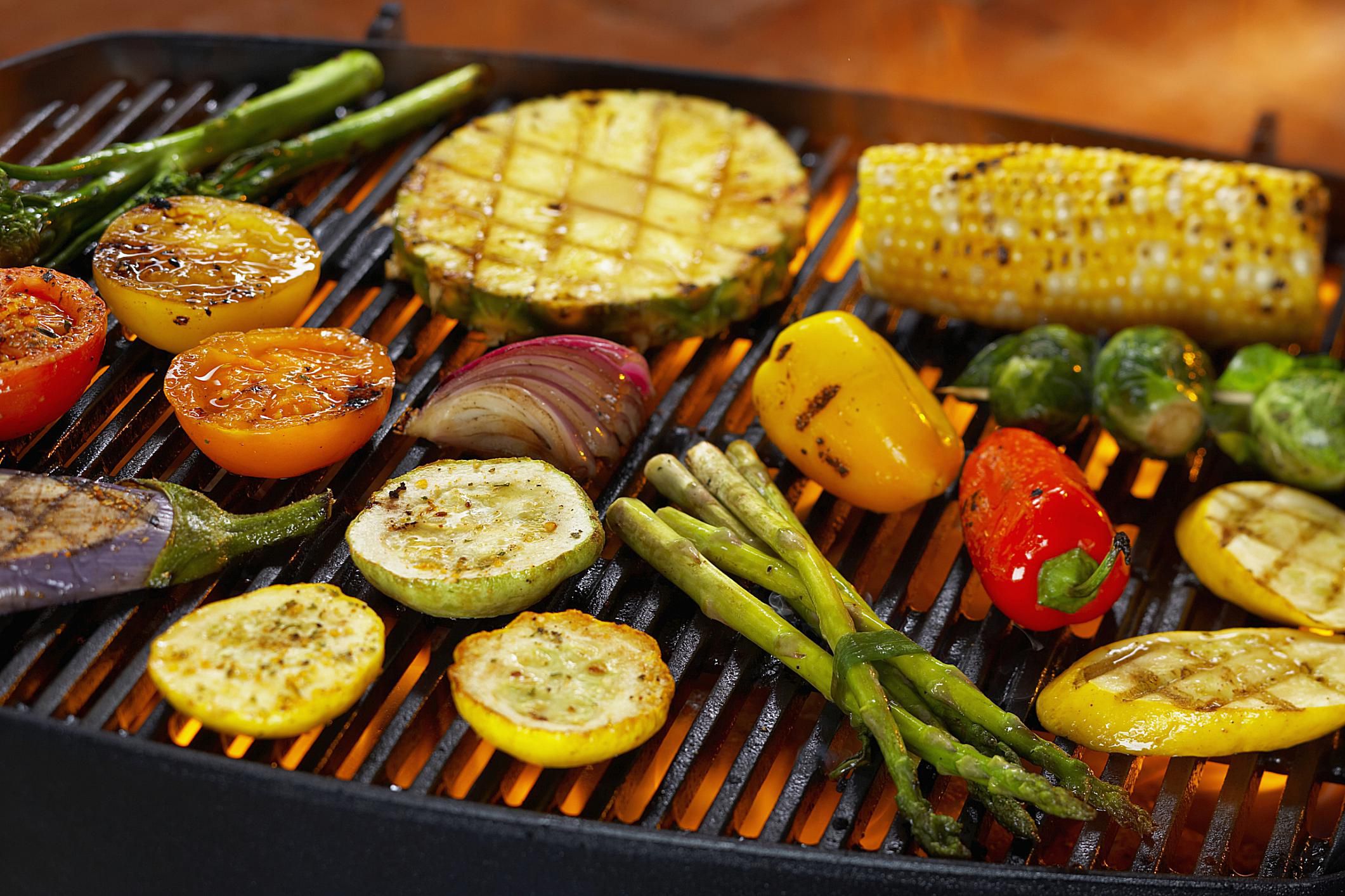 Cómo cocinar vegetales a la parrilla