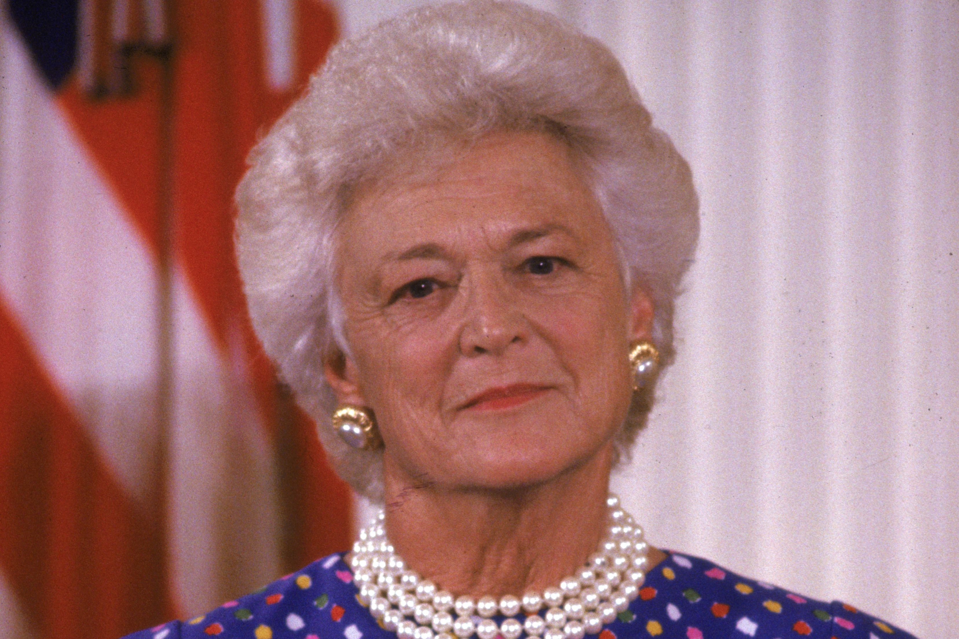 Barbara Bush First Lady Wife Of George H W Bush
