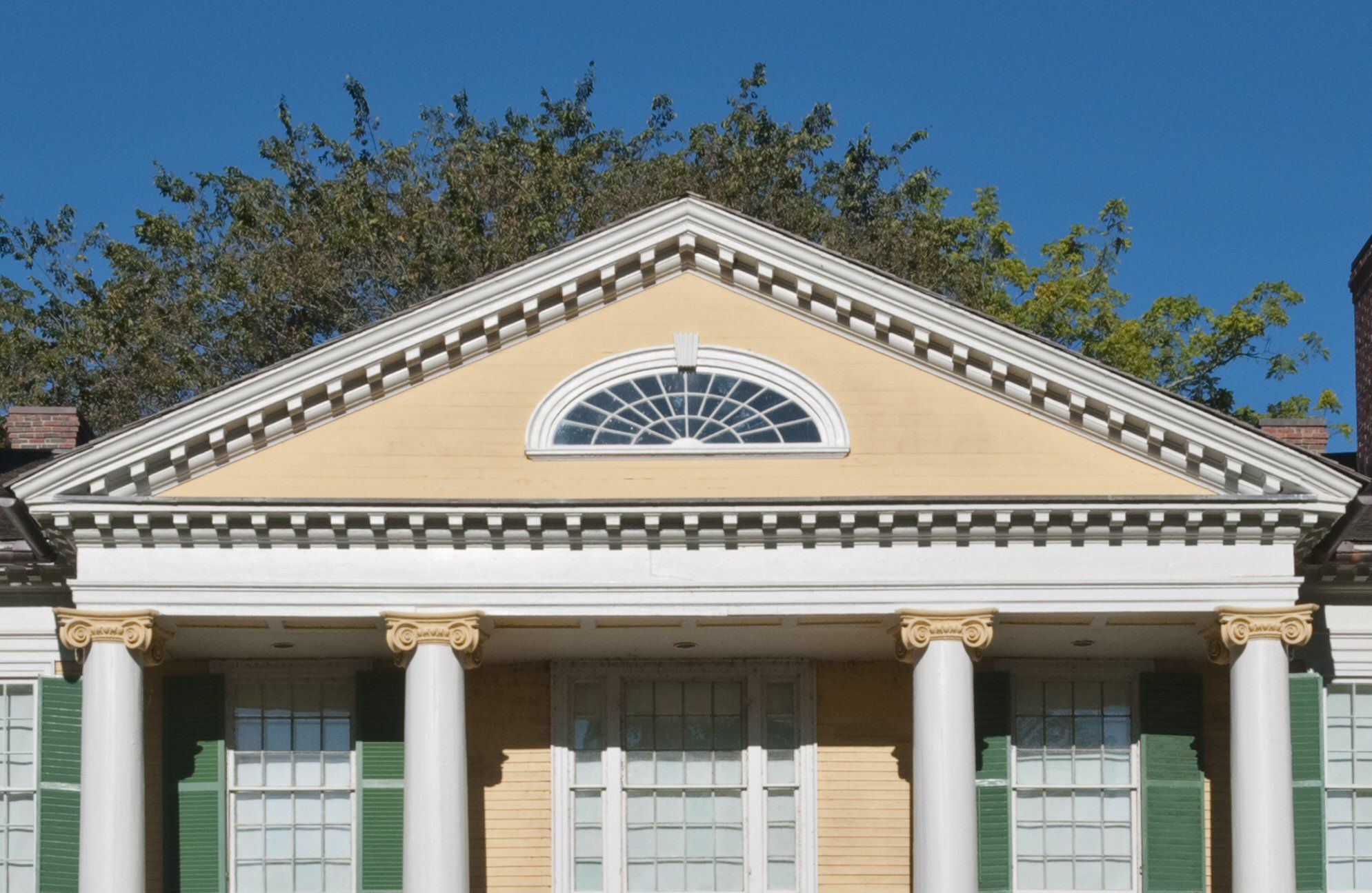 What are Pediments? Designs from Ancient Greece