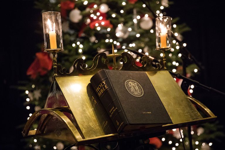 Christmas Bible Verses to Celebrate the Birth of Jesus