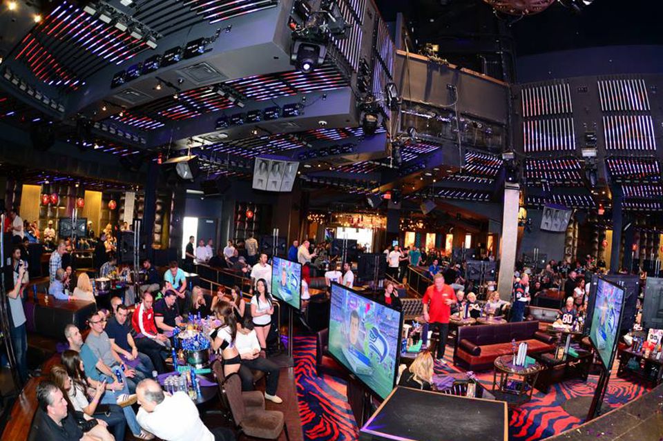 Finding Super Bowl Parties in Las Vegas