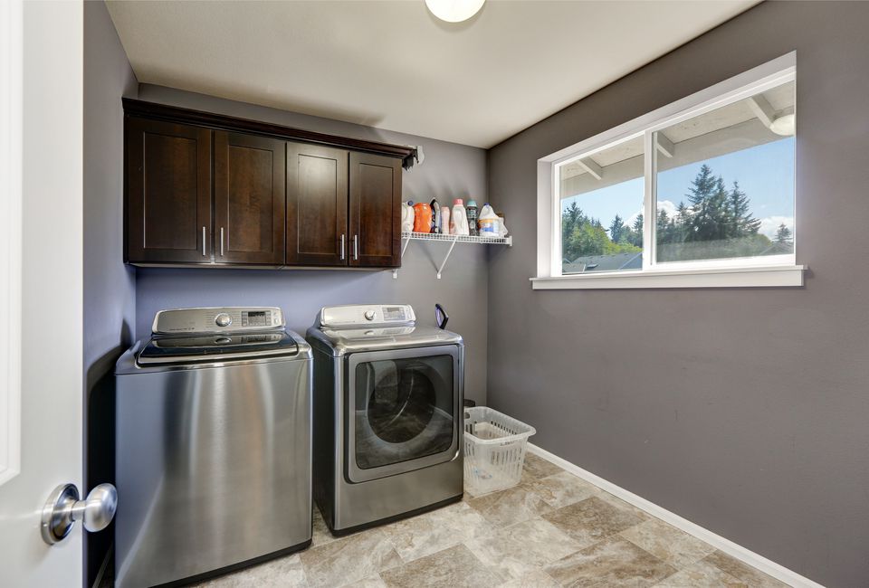 5 Best Paint Colors for your Laundry Room