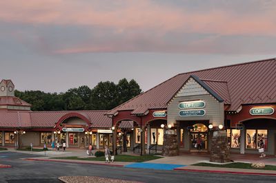 Seattle Premium Outlets - Tulalip, Washington