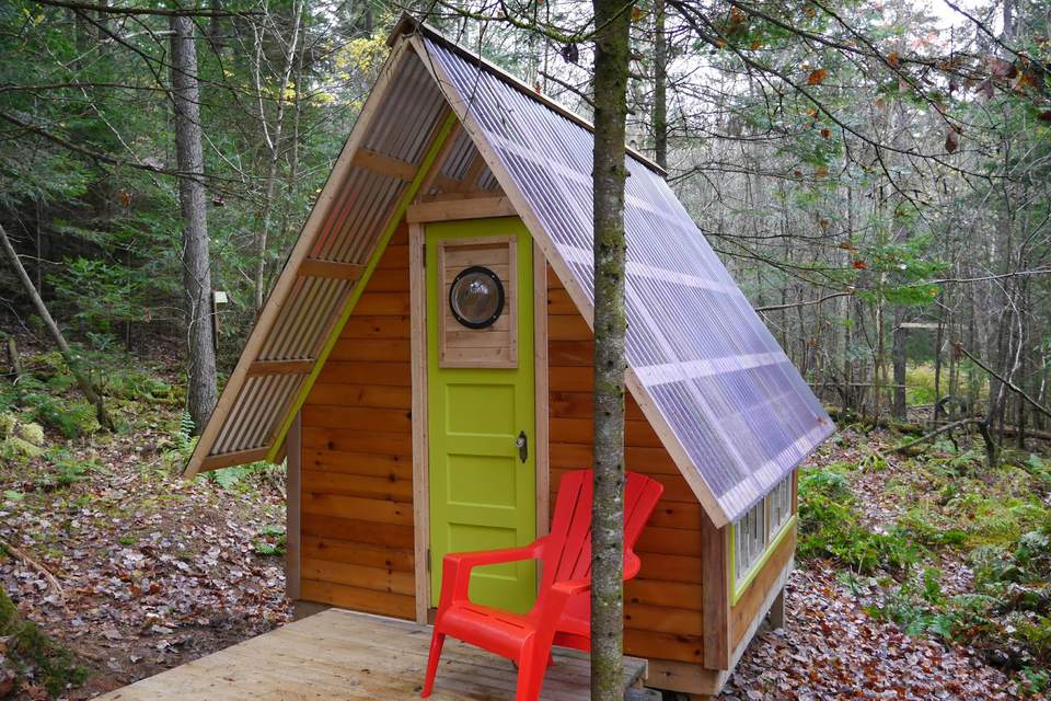 18 Small Cabins You Can DIY or Buy for $300 and Up