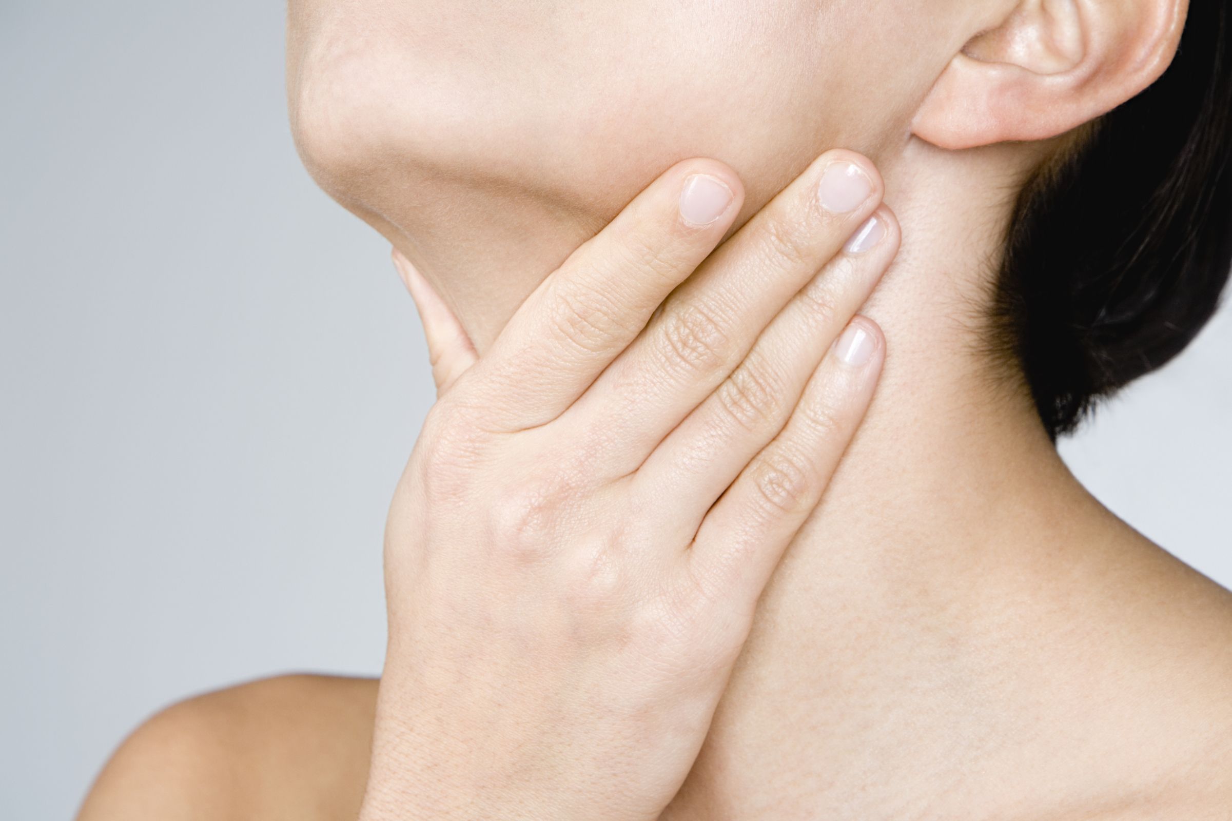 How To Prevent Ingrown Chin Hair On Women