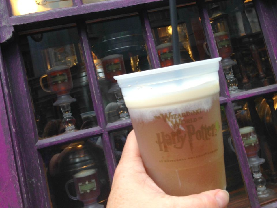 Butter beer at Diagon Alley