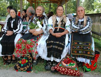 What Are Traditional Romanian Foods?