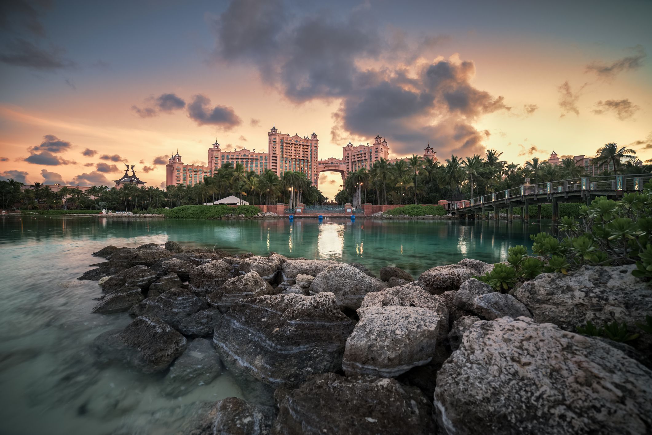 tourist attraction in paradise island bahamas