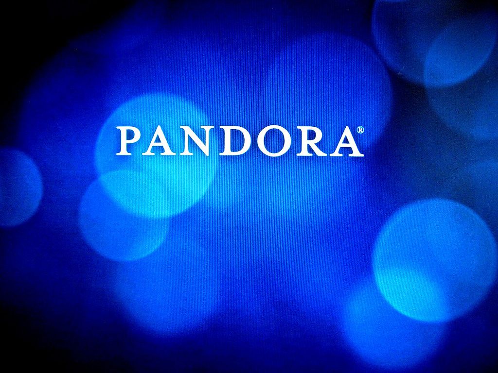 Guide to Pandora Music Streaming Service
