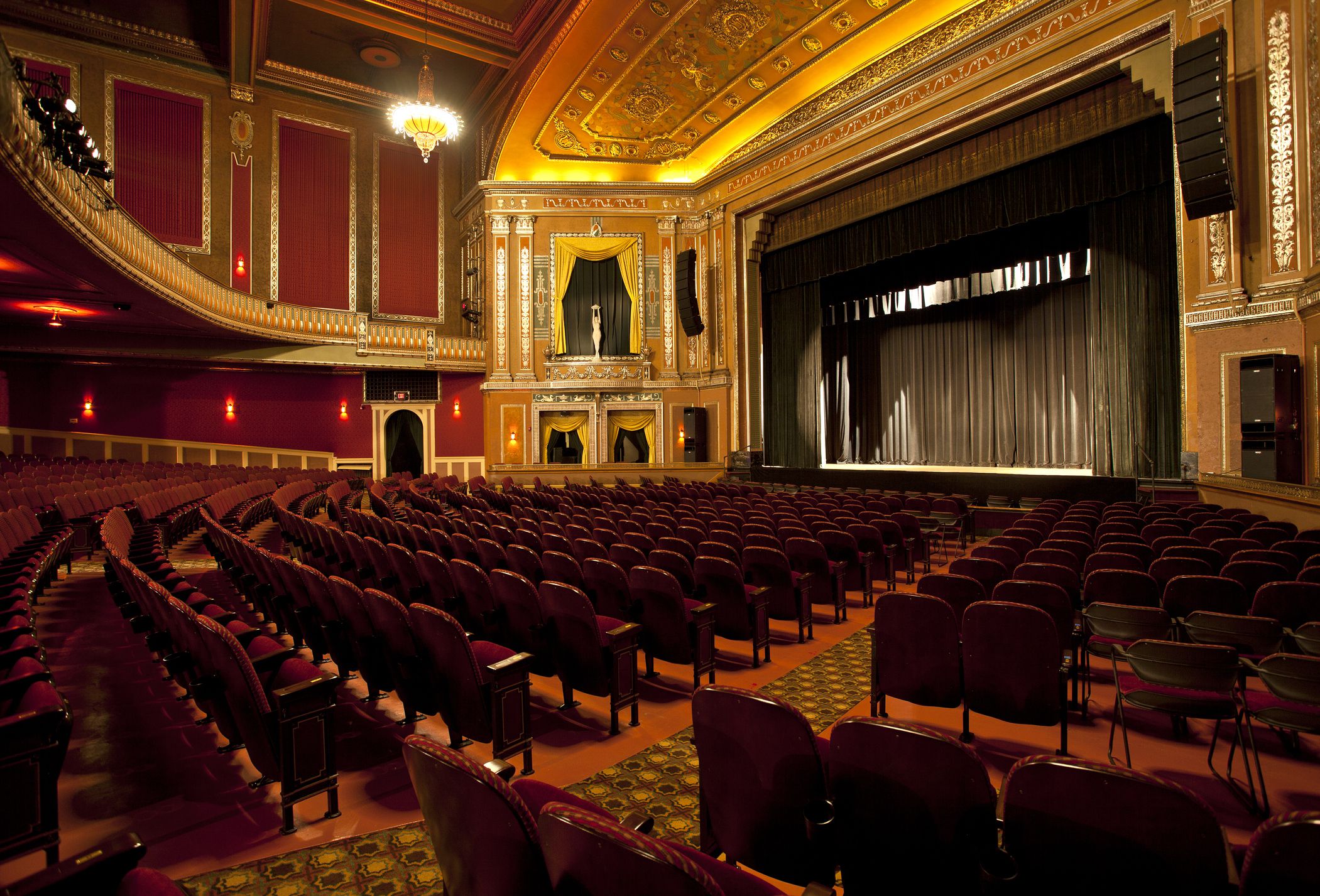 Theater class. History of the Theatre. A Cultural History of Theatre. Предметы в театре как называются. Aisle in the Theatre.