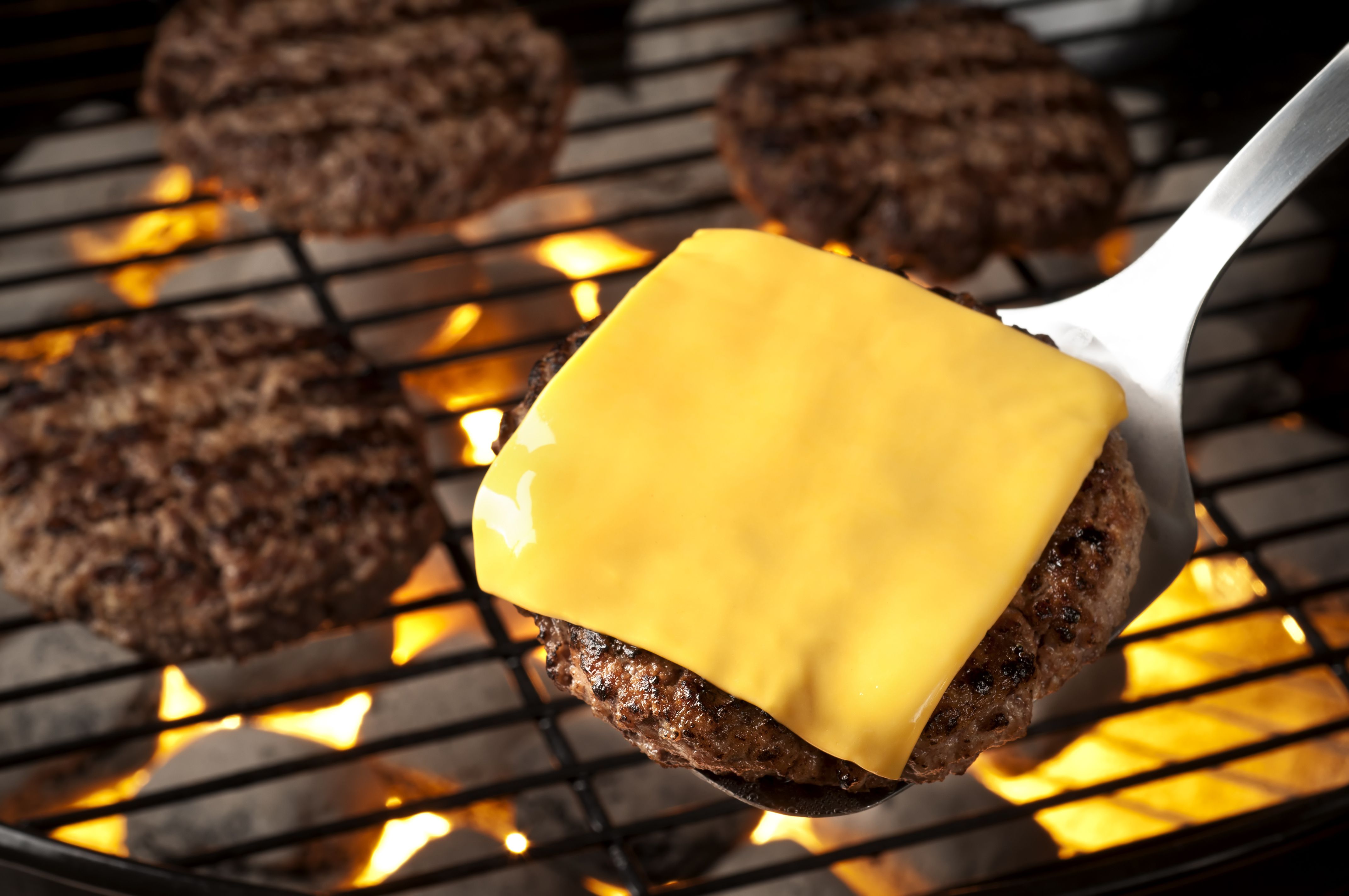 Cheeseburger Nutrition Calories And Health Benefits