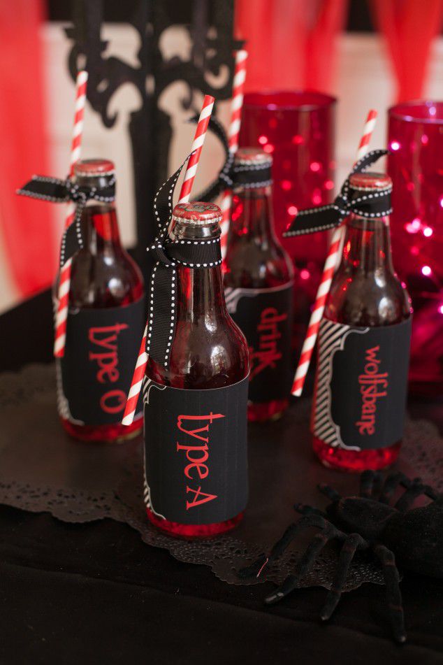 5 Fang-tastic Ideas for a Vampire Party Theme