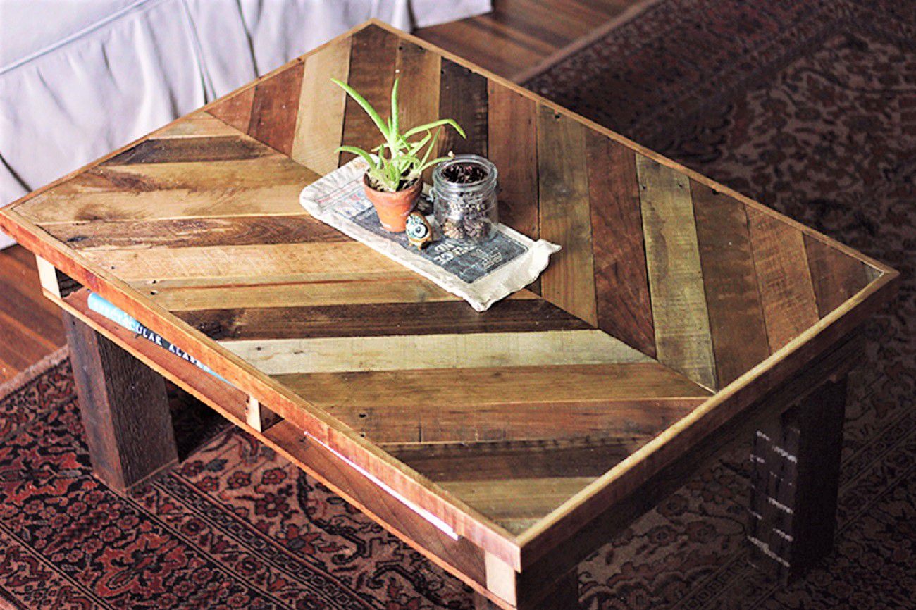 25 DIY Wood Pallet Projects