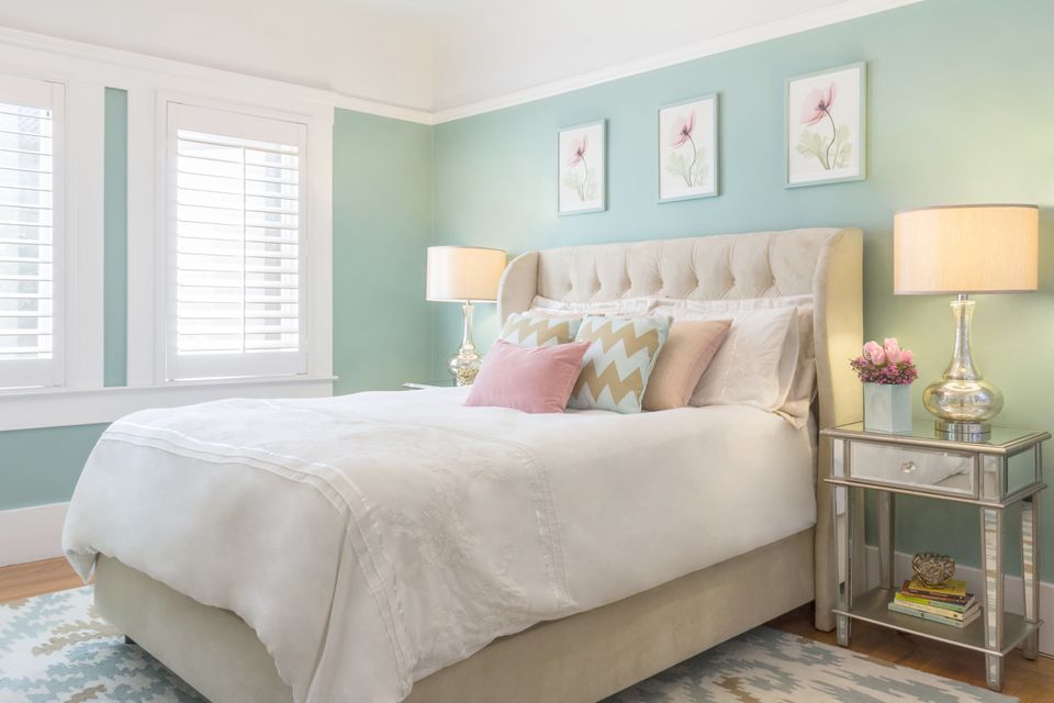 The Best Paint Colors for Small Space Decorating