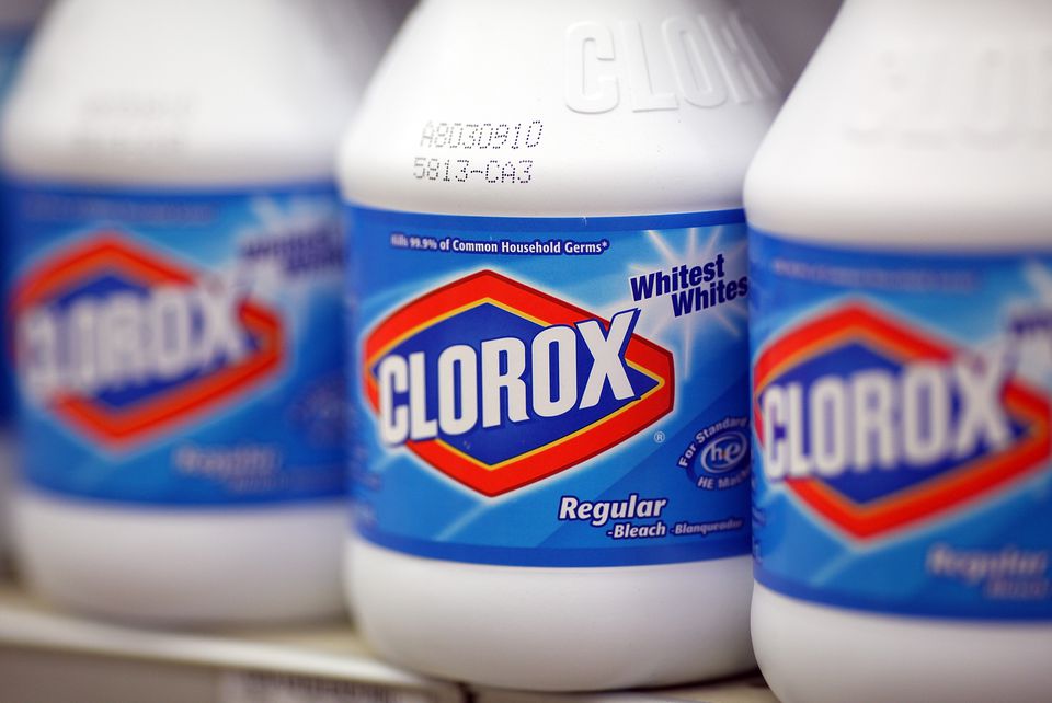 6 Chlorine Bleach Tips for Better Laundry Results