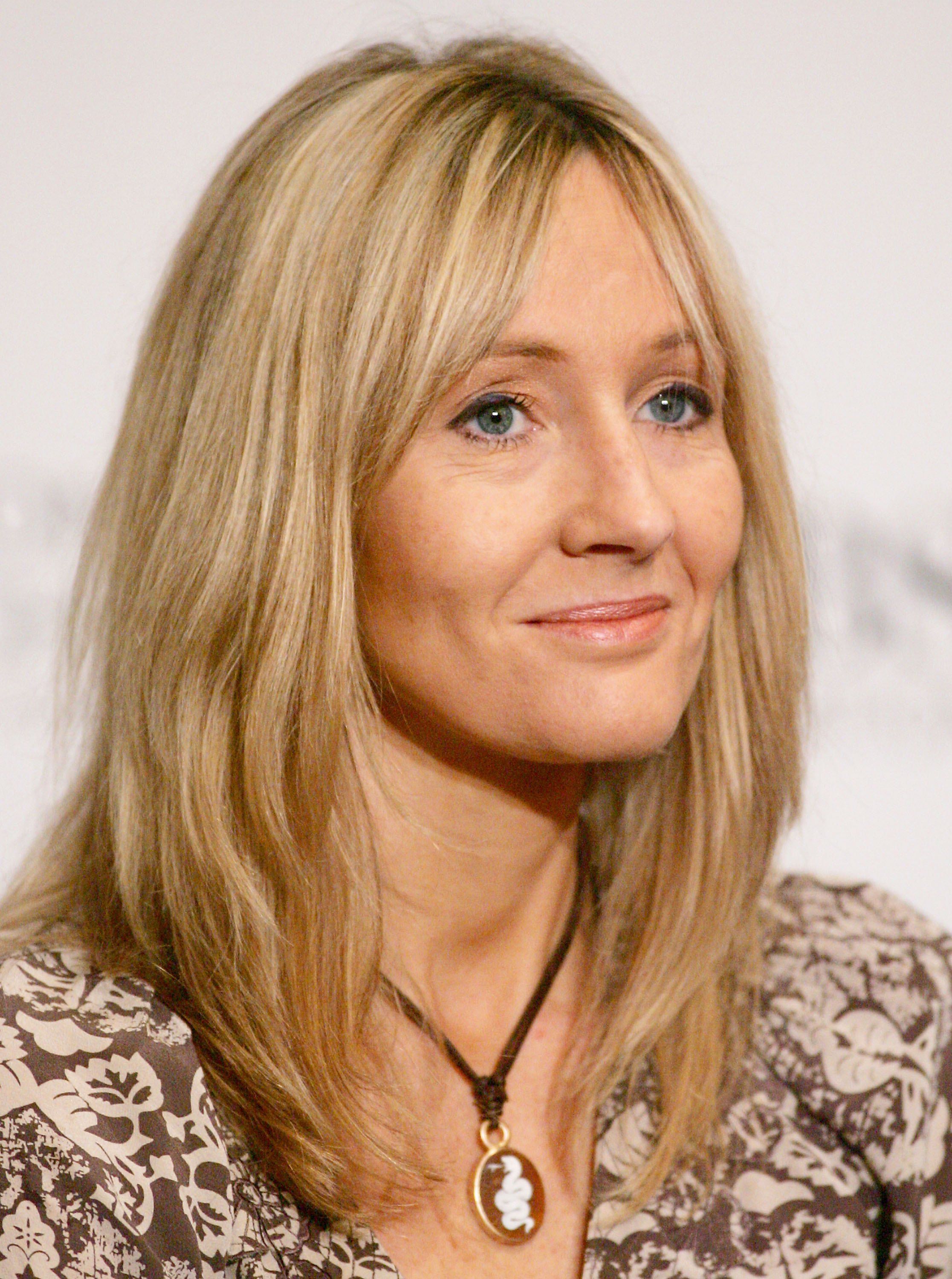 41+ J K Rowling Old Photos Gif