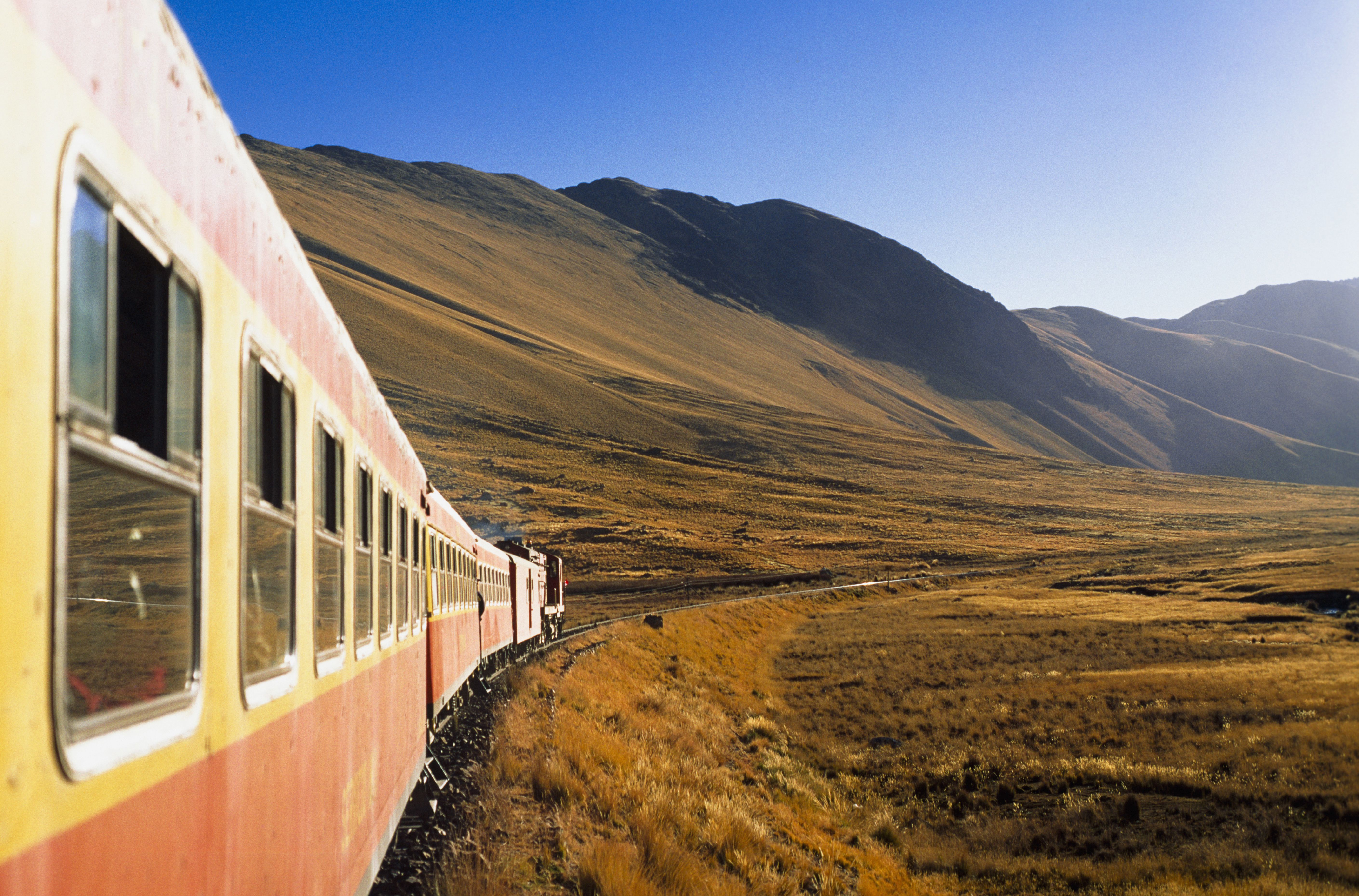 peru train trip