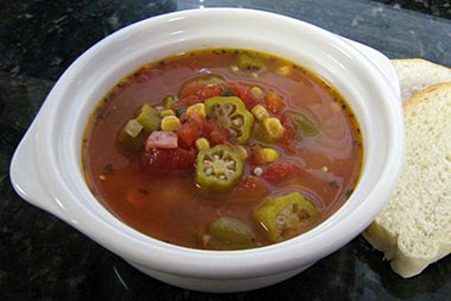 chicken stew with okra tomato