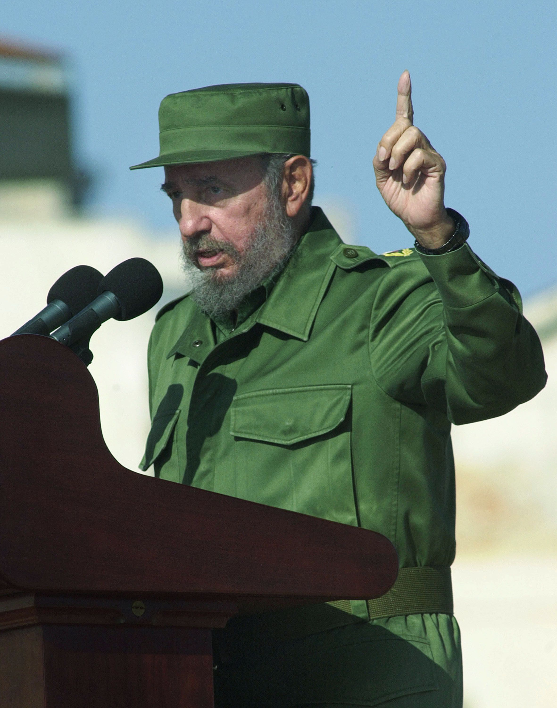 fidel-castro-biography-of-the-leader-of-cuba