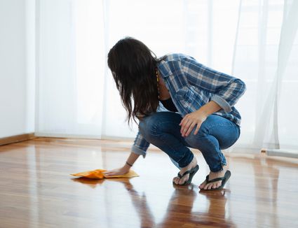 How to Make Hardwood Floors Shiny