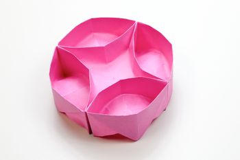 Download Easy Rectangular Origami Box Instructions