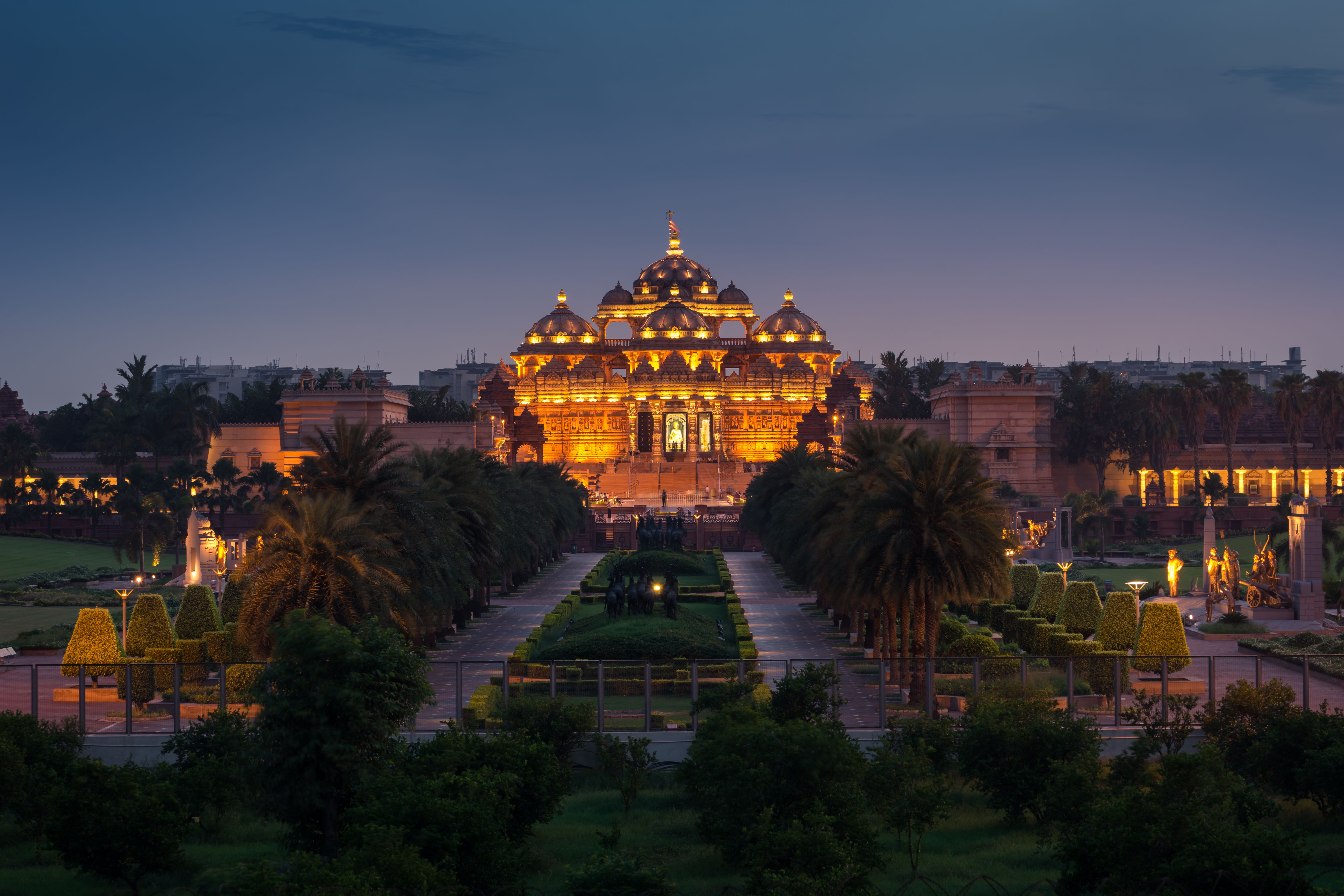 Geographic Facts About New Delhi, India