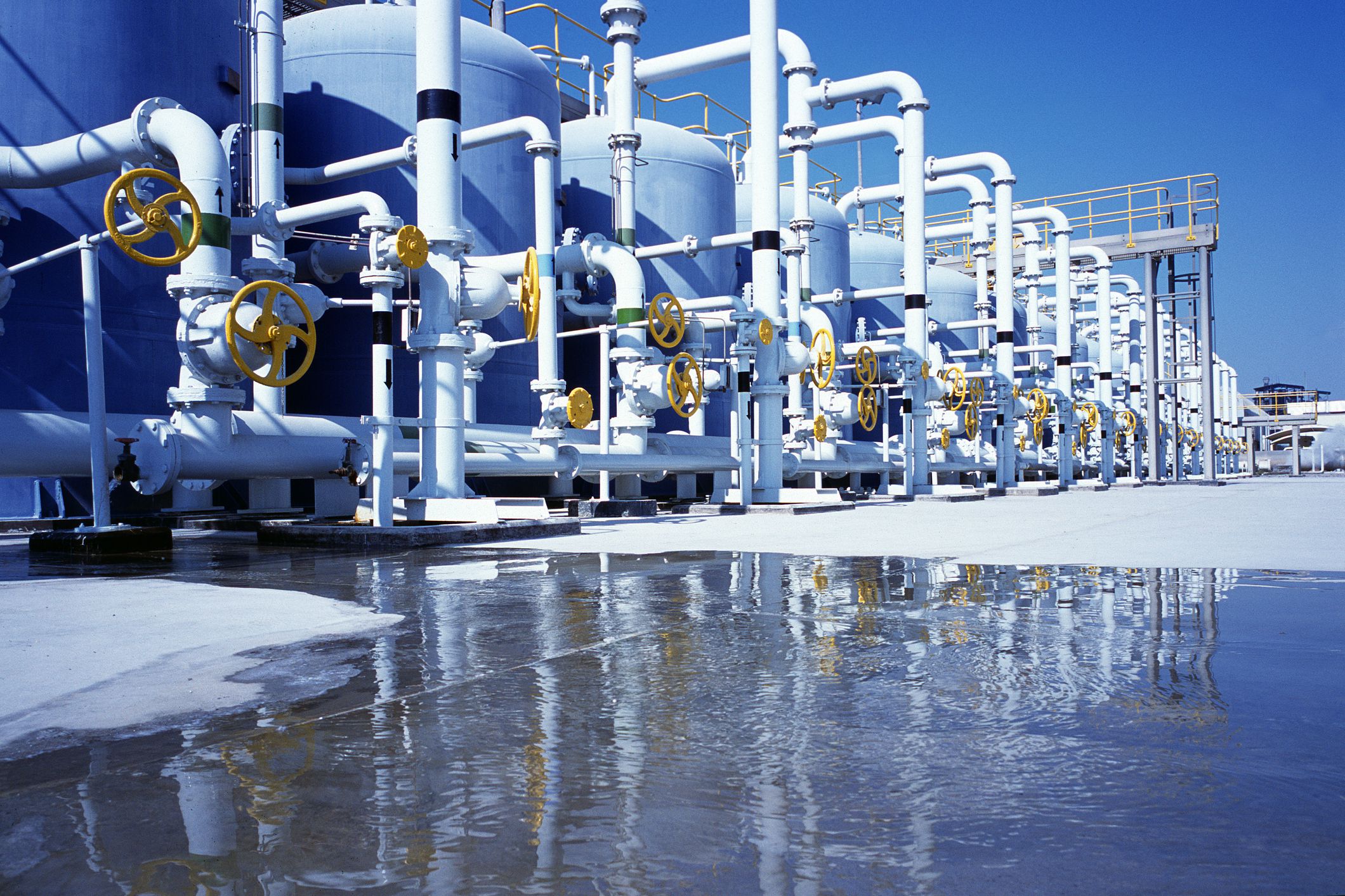 What is a desalination plant information