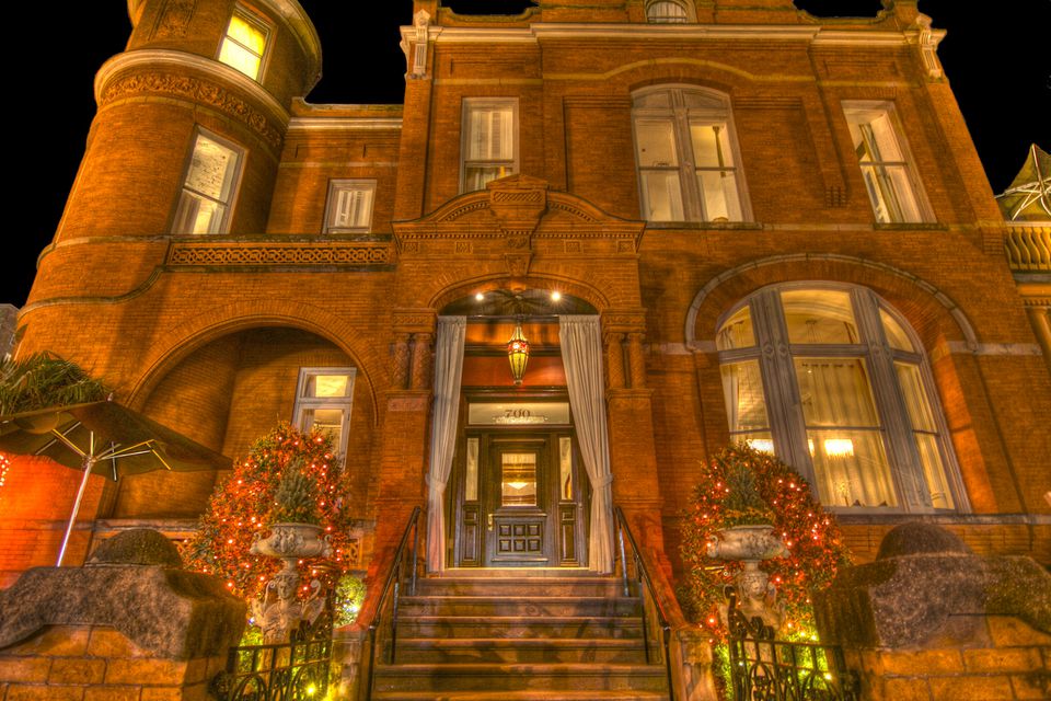 top-luxury-hotels-in-savannah-ga