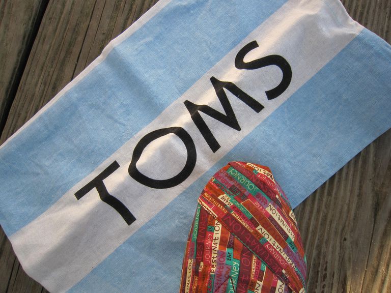 TOMS Shoes Social Failibility And Social Responsibility