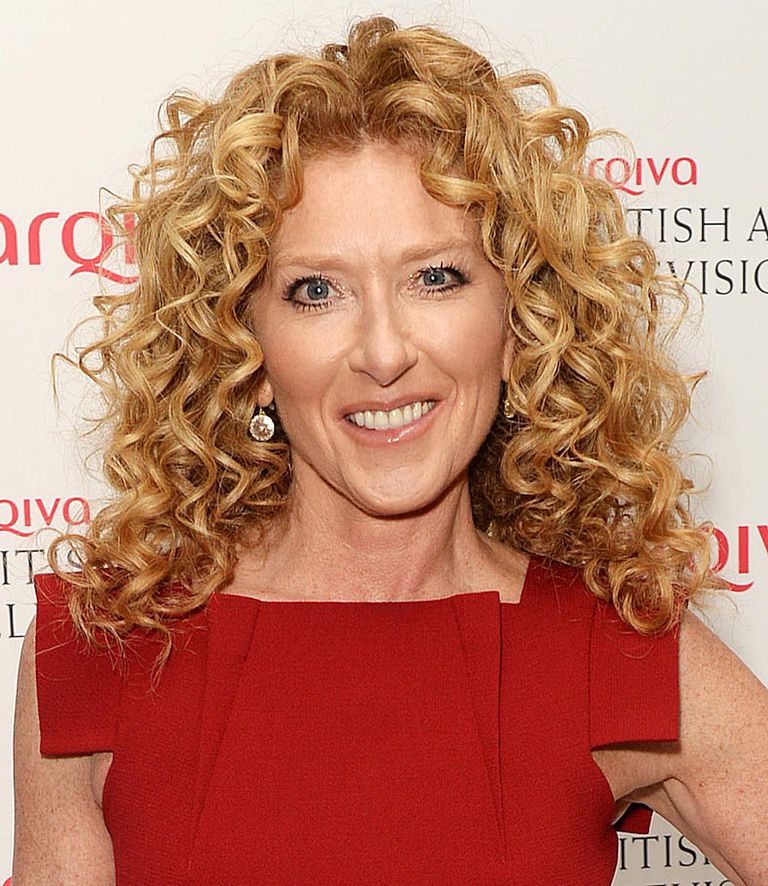 Best Curly Hairstyles for Women Over 50