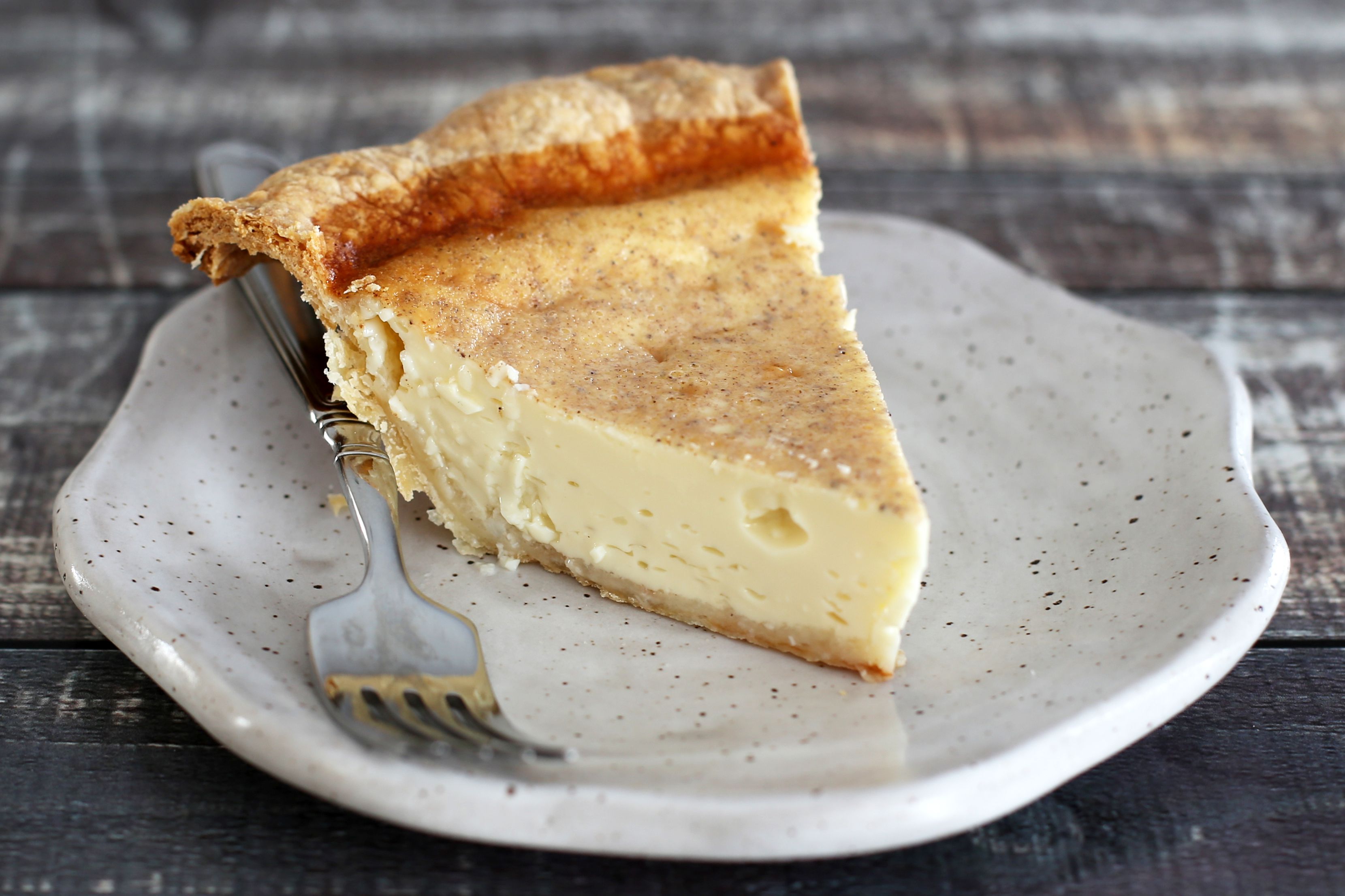 classic-custard-pie-recipe-with-nutmeg