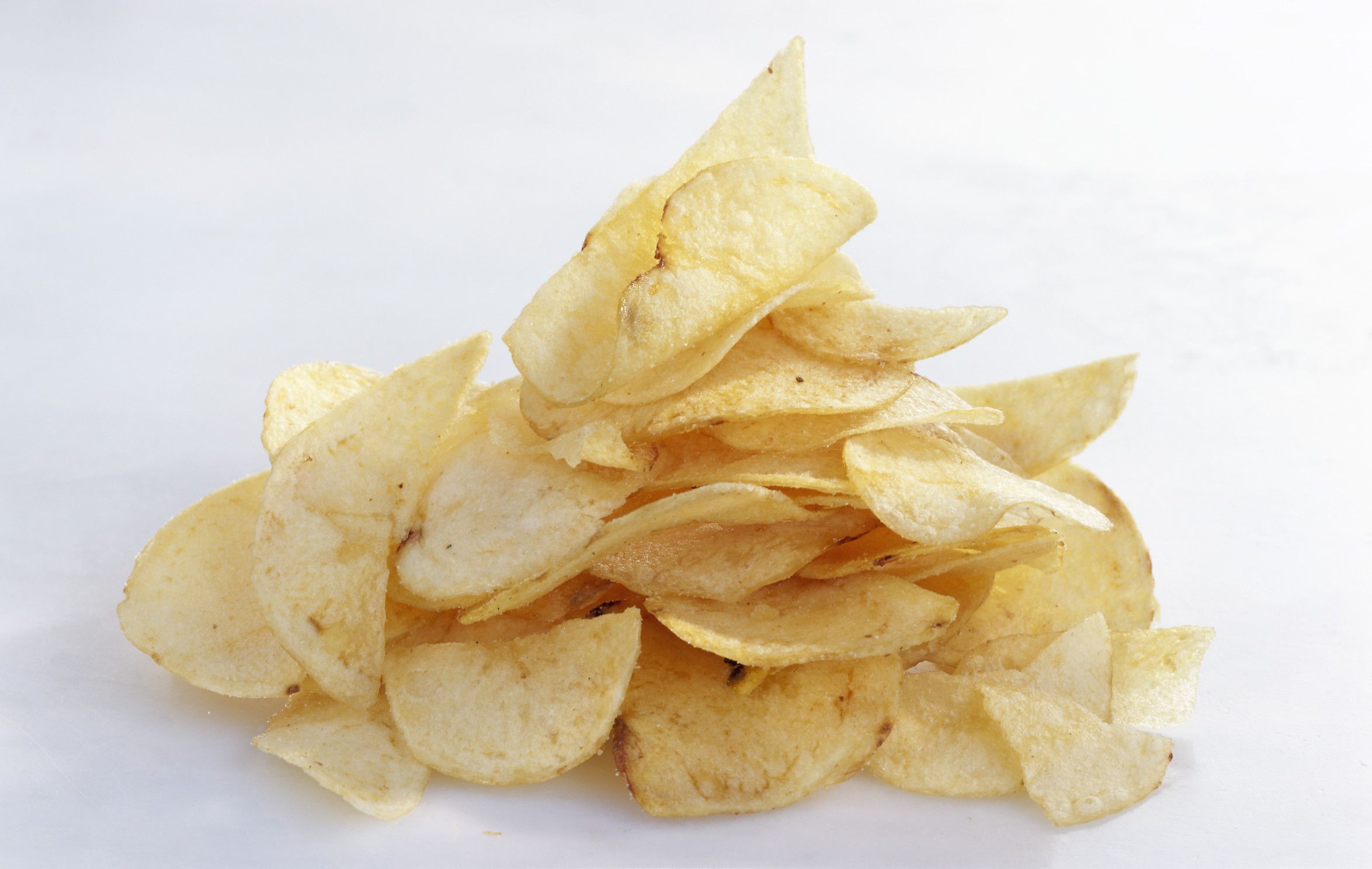 Картофельные чипсы в каком году придумали. Чипсы Potato Chips. Чипсы картофельные Potato Chips. Картофельные ч. Чипсы нарезанные.