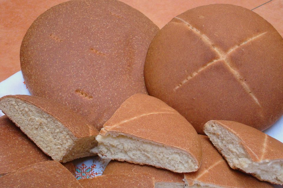 Homemade Moroccan Bread (Khobz)