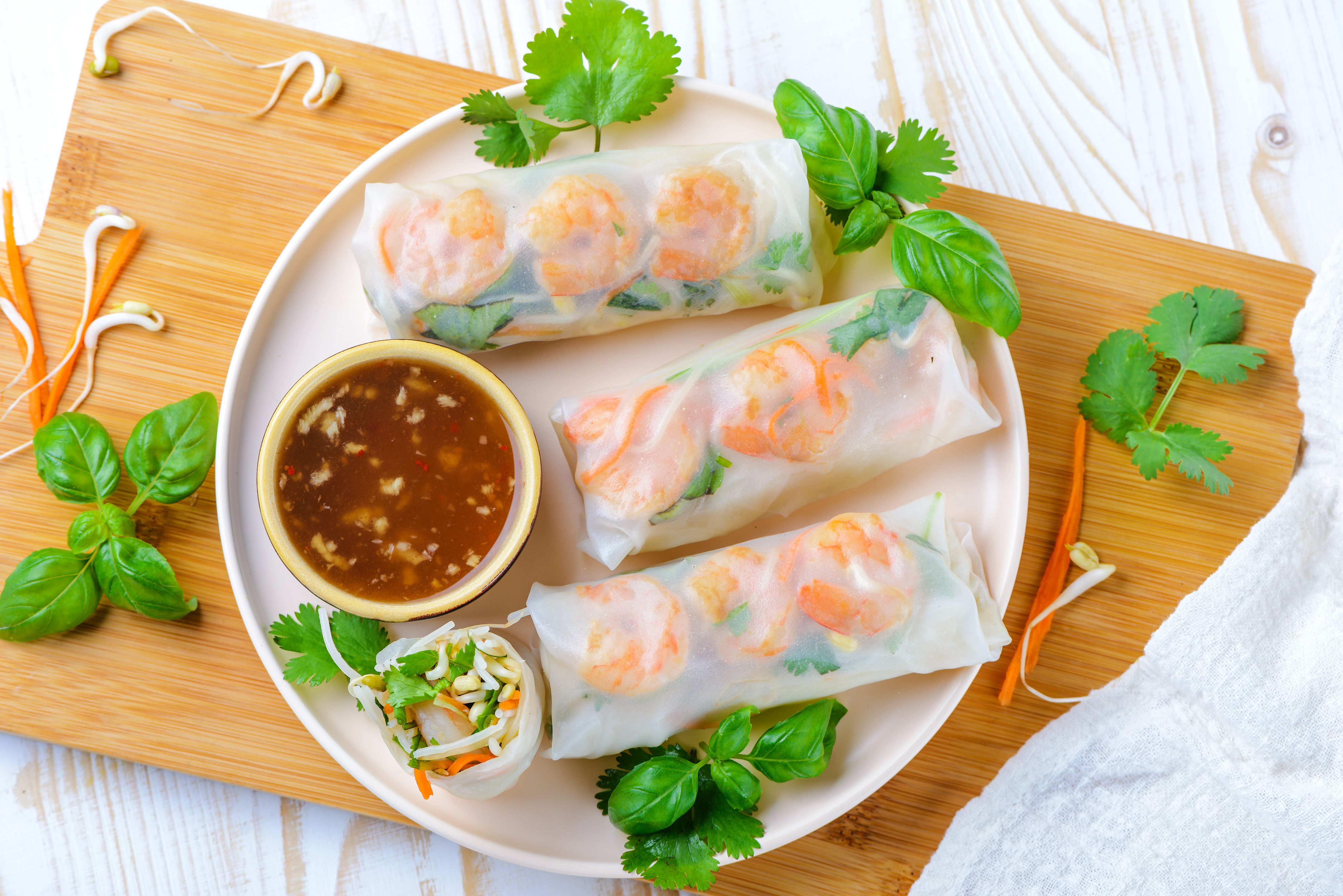 Thai Fresh Spring Rolls With Vegetarian Option Recipe