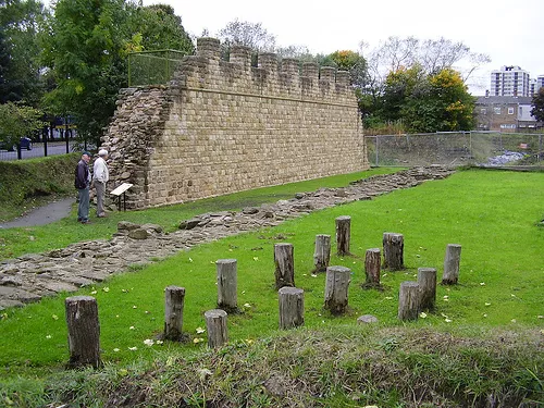 Hadrian's Wall, Wallsend