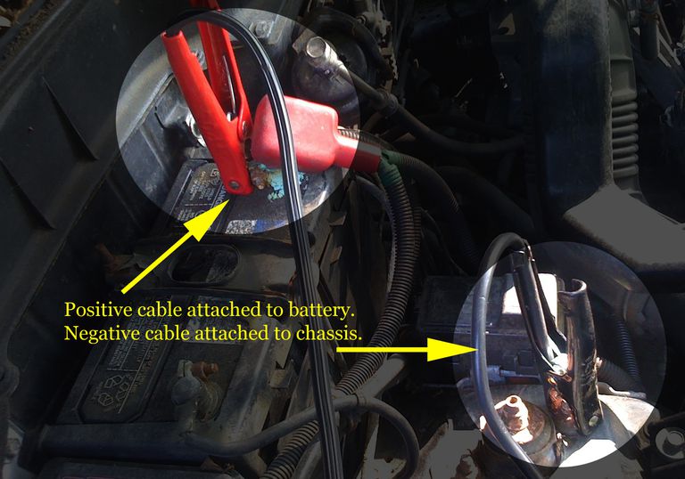 how to use jumper cables to jump start car