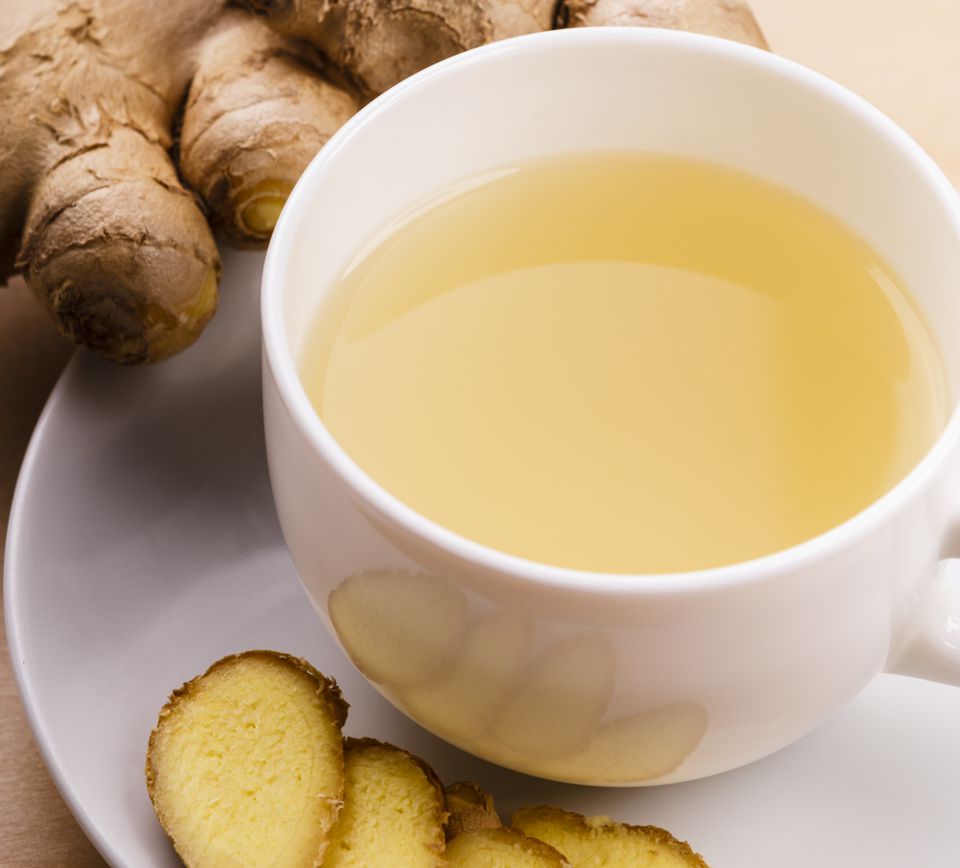 How to Make Homemade Ginger Tea (Recipe)