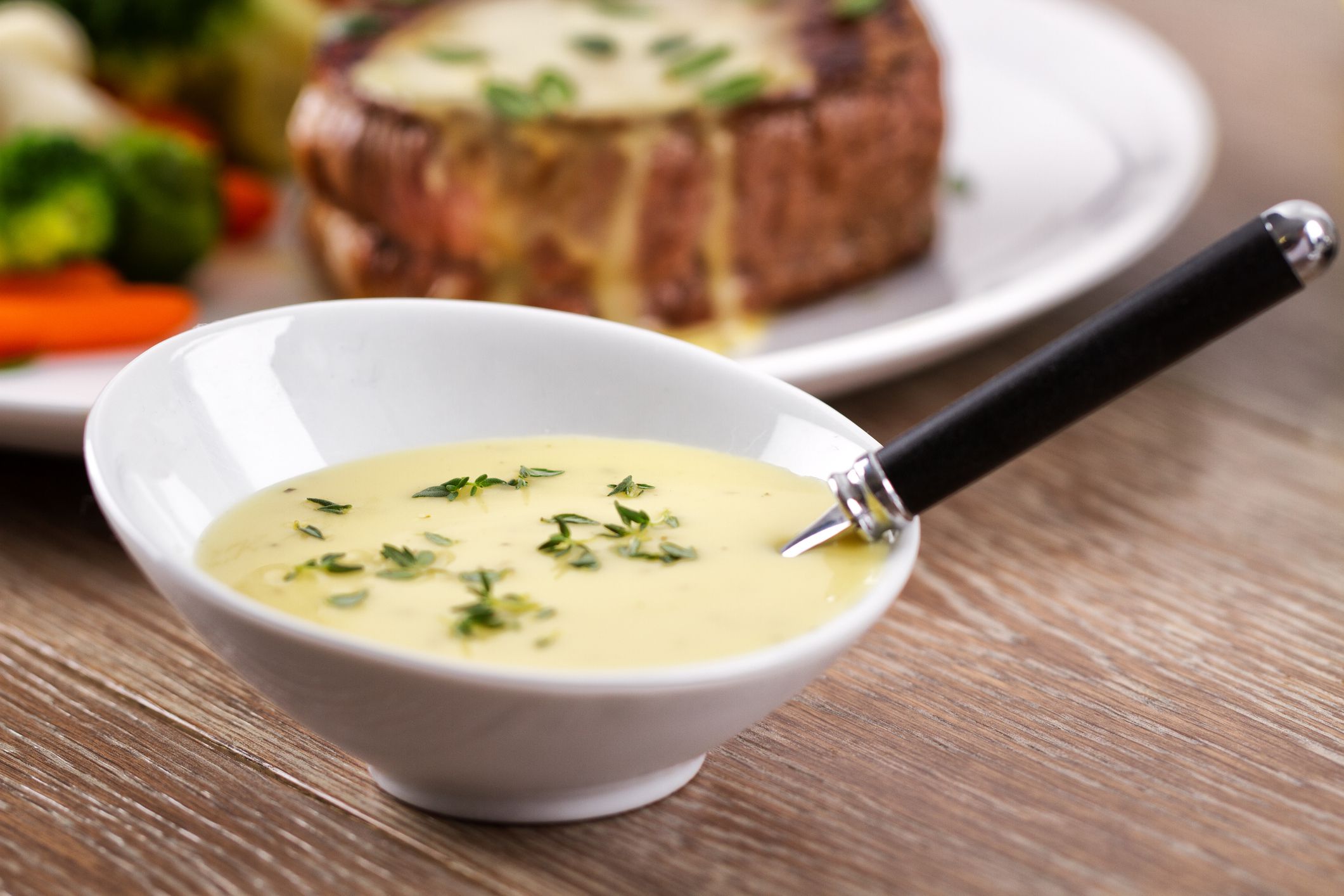 Classic Bearnaise Sauce Recipe