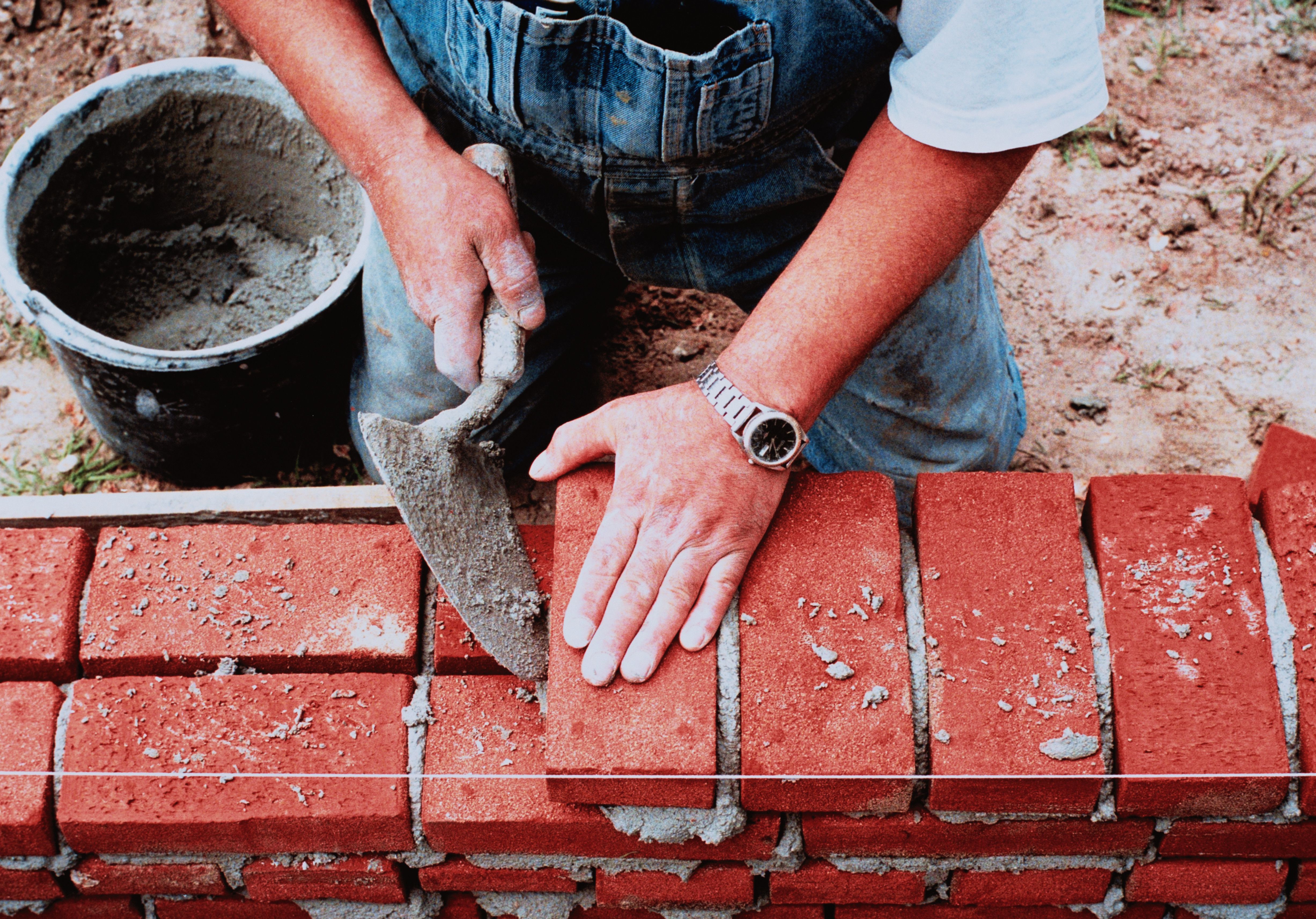 Expert Tips on How to Prevent Cracks in Brickwork