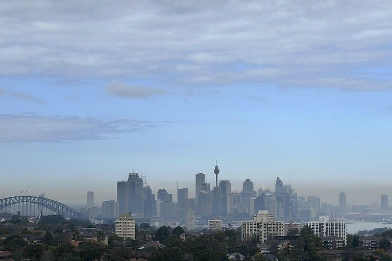 haze inversion layer sydney thermal temperature australia skyline covers learn pryke getty john