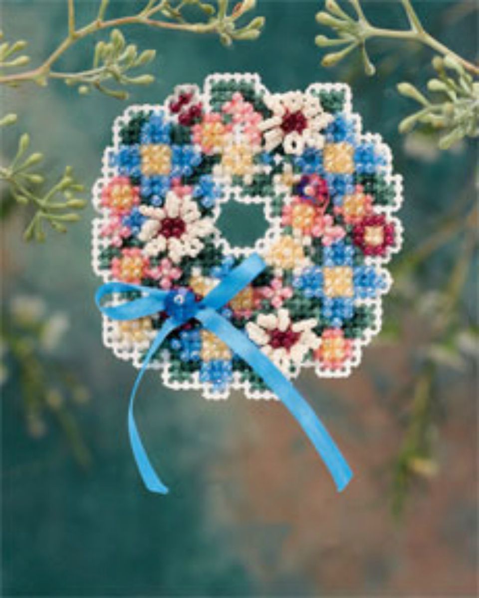 15 Floral Wreath Cross-Stitch Patterns