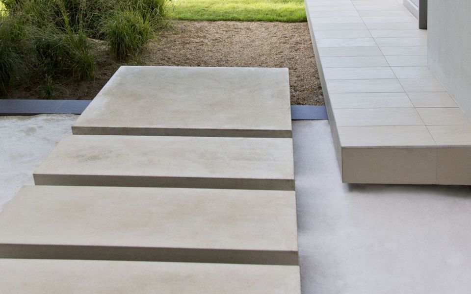 Elevated Modern Concrete Paver Walkway 177243319 56a4a1343df78cf7728352f7