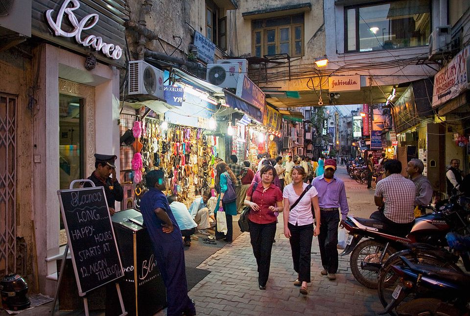 10 Best Delhi Markets For Shopping And What You Can Buy