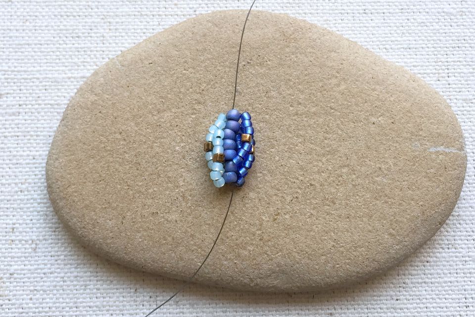 Download How to Make a Double Spiral Beaded Rope