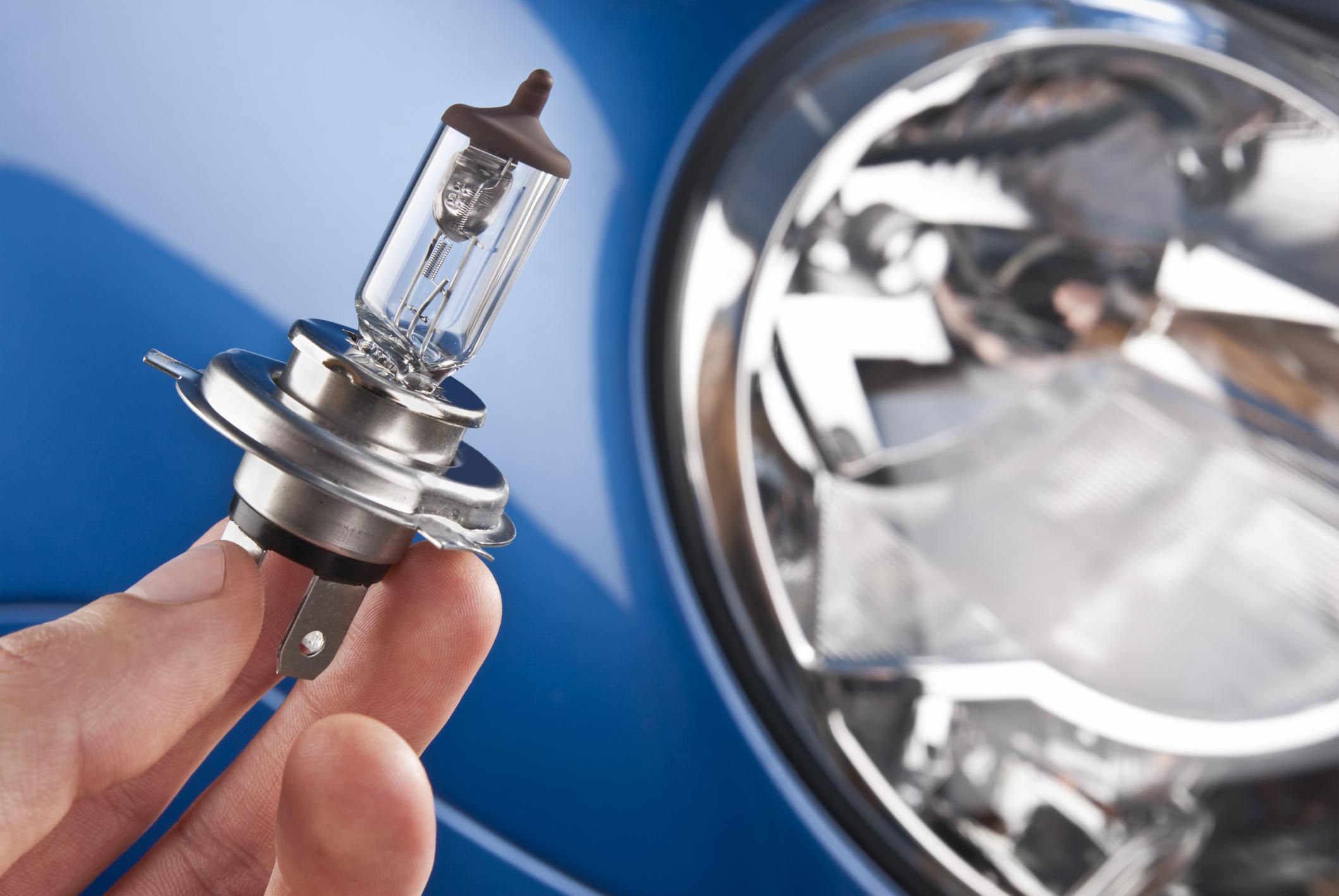 How to Replace a Rear Brake and Turn Signal Light Bulb