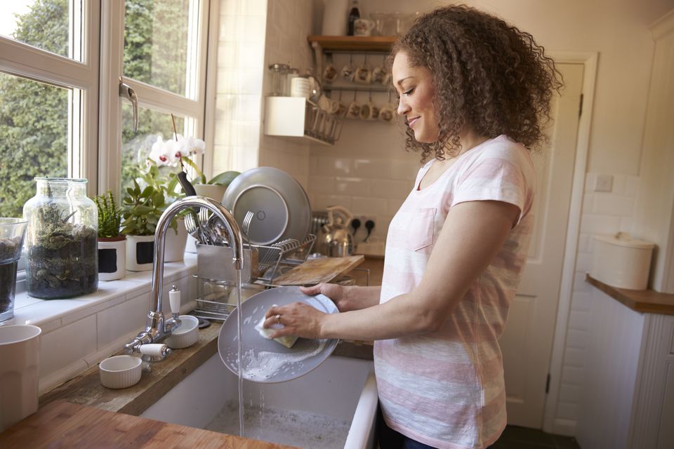 Wash The Dishes In Italian