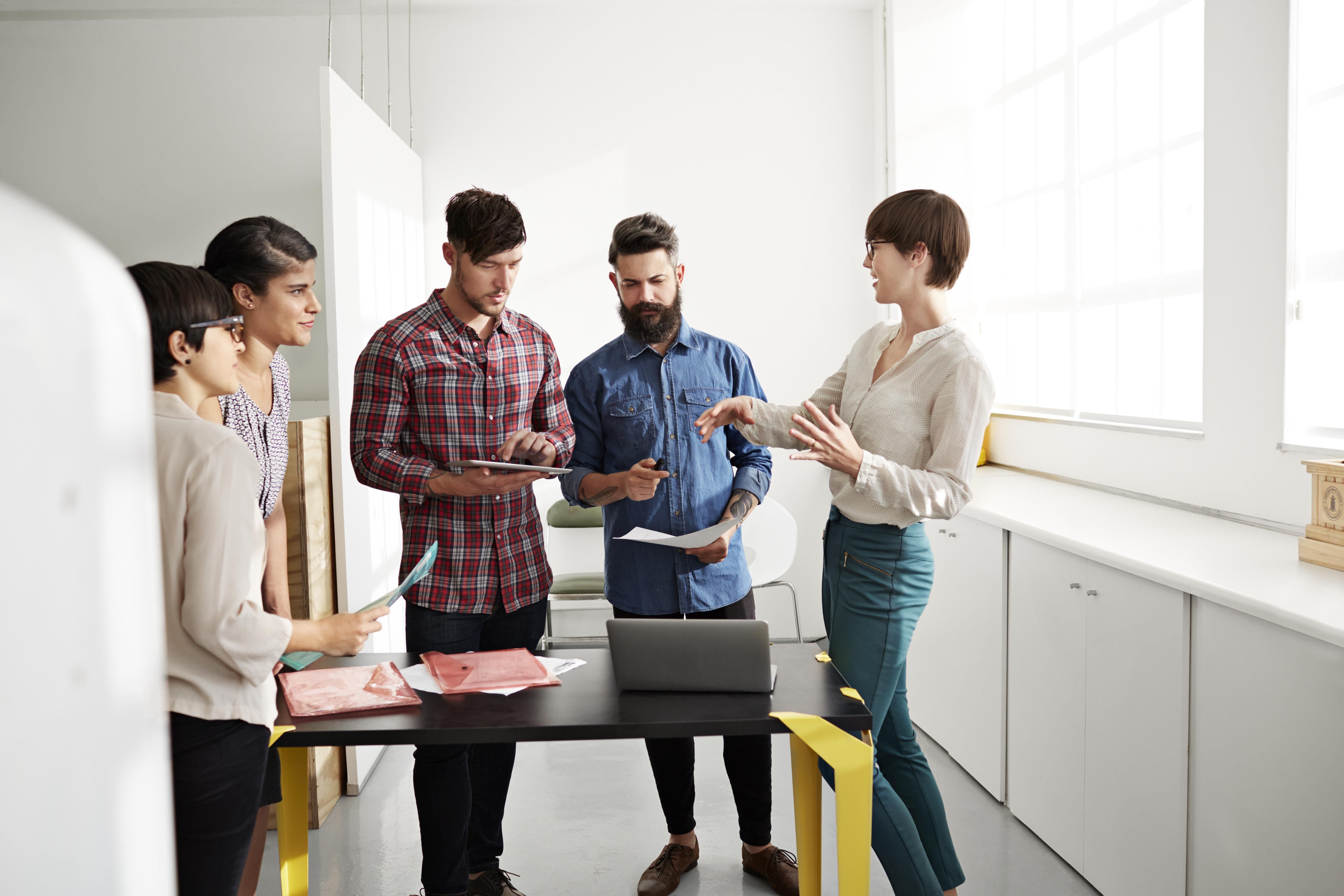 casual-dress-code-for-manufacturing-and-industrial-settings